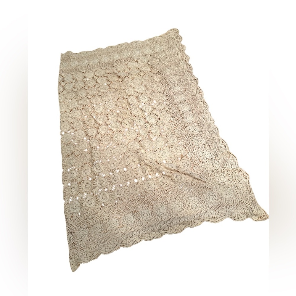 Antique Lace Dinner Cloth heirloom early 1900s  Cream oblong linens tablecloth